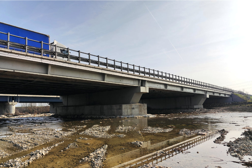 Interventi sul viadotto autostradale